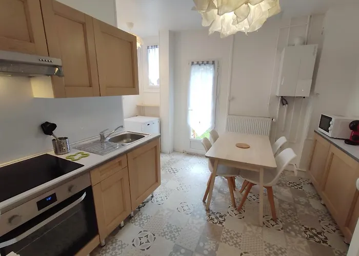 Vichy Gare - Parking - Cosy - Jardin - Labellise Clevacances 3 Etoiles
